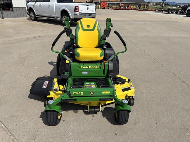 Image of John Deere Z545R equipment image 2