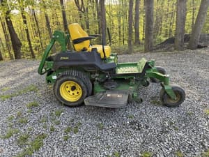2022 John Deere Z720E Image