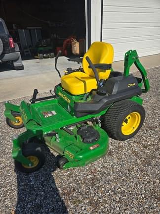 Image of John Deere Z720E Primary image