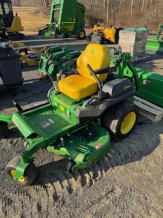 Image of John Deere Z720E equipment image 1