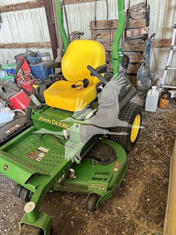 Image of John Deere Z720E equipment image 1