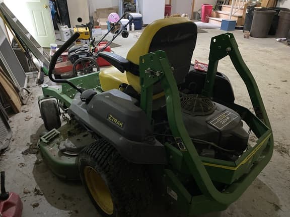 Image of John Deere Z720E equipment image 3