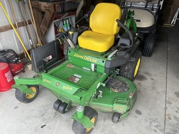 Main image John Deere Z720E