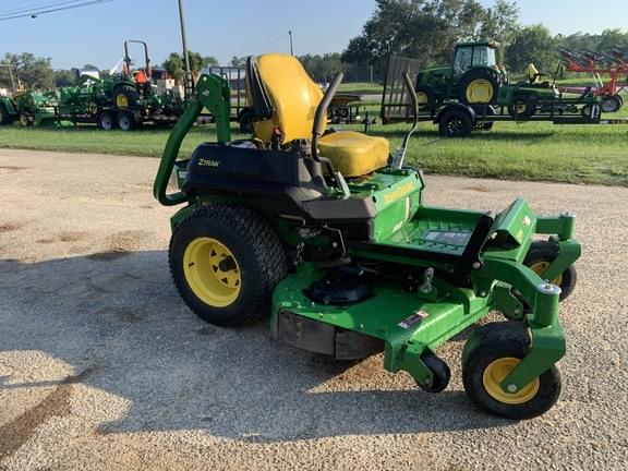 Image of John Deere Z720E equipment image 2