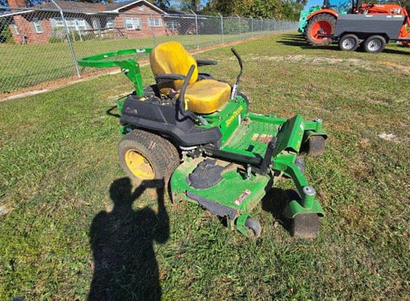 Image of John Deere Z720E Image 1