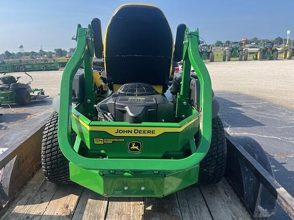 Image of John Deere Z720E equipment image 1