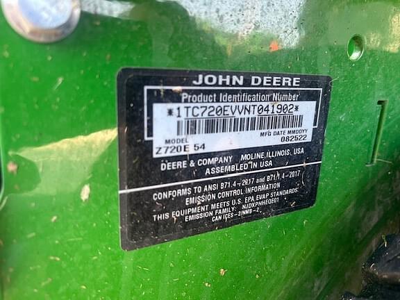 Image of John Deere Z720E equipment image 4