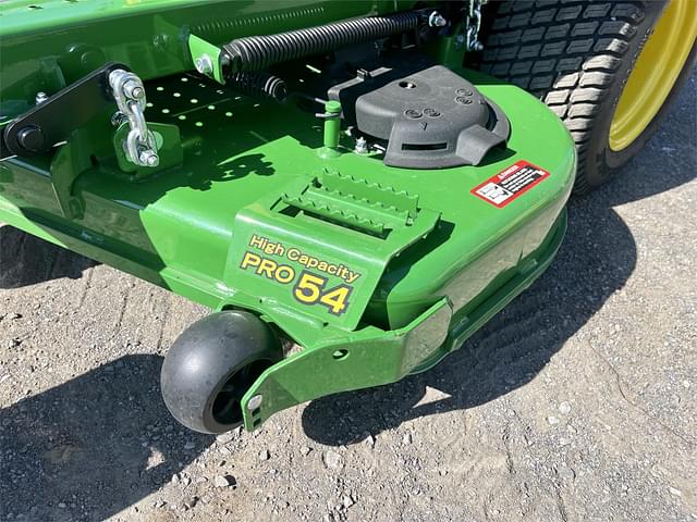 Image of John Deere Z720E equipment image 4