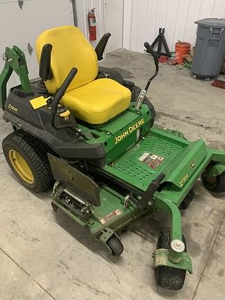 Image of John Deere Z720E equipment image 1