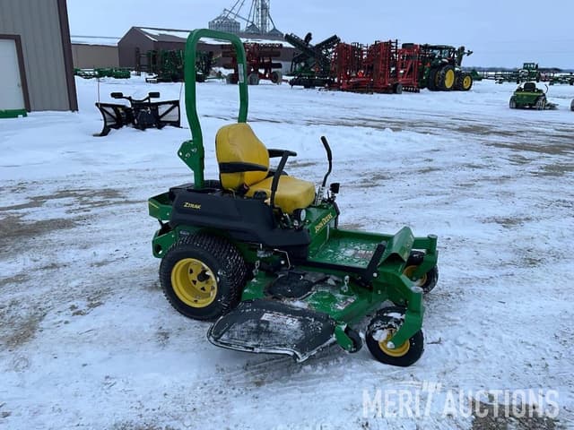 Image of John Deere Z720E equipment image 3