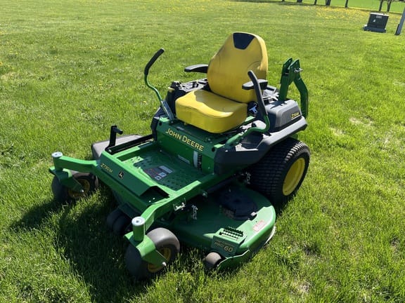 2022 John Deere Z730M Equipment Image0