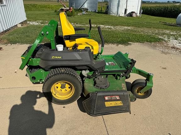Image of John Deere Z730M equipment image 4