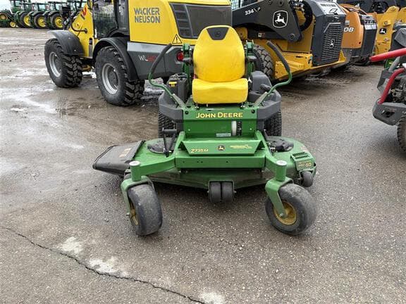 Image of John Deere Z735M equipment image 1