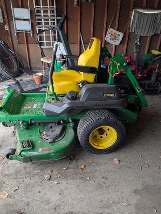 Image of John Deere Z735M Image 0