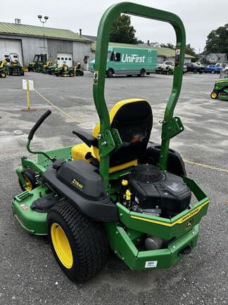Image of John Deere Z735M equipment image 1