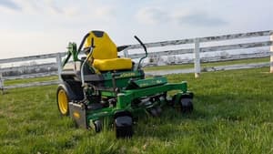 2022 John Deere Z735M Image