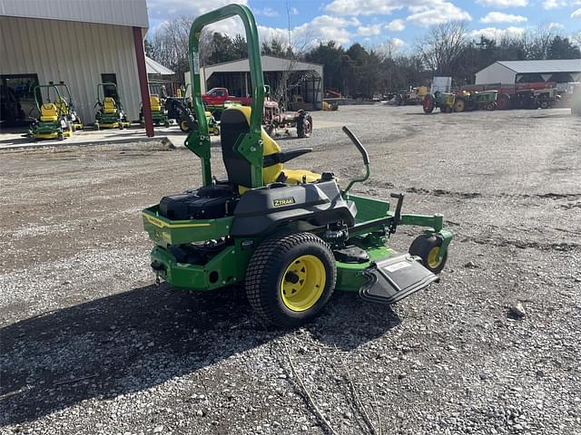 Image of John Deere Z735M equipment image 2