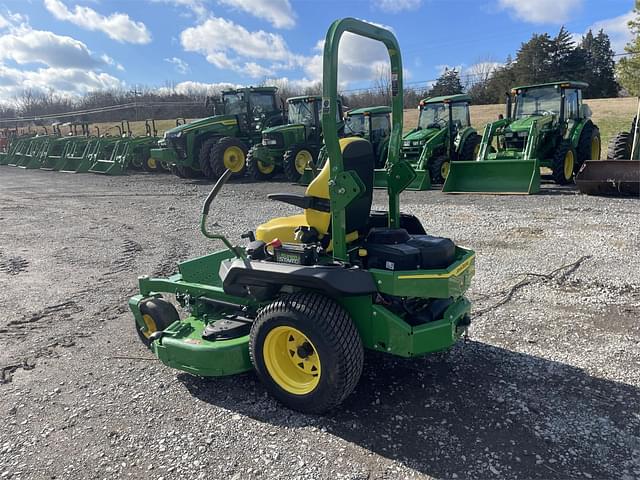 Image of John Deere Z735M equipment image 3