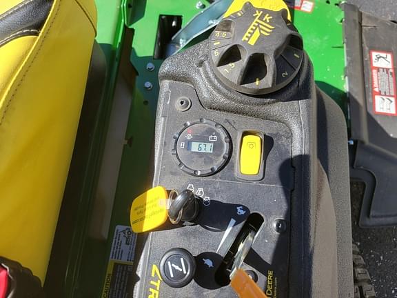 Image of John Deere Z740R equipment image 4