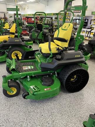 Image of John Deere Z740R equipment image 2