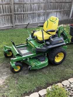 Image of John Deere Z740R equipment image 4
