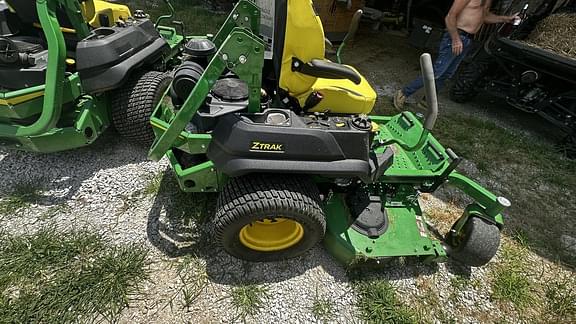 Image of John Deere Z740R equipment image 1