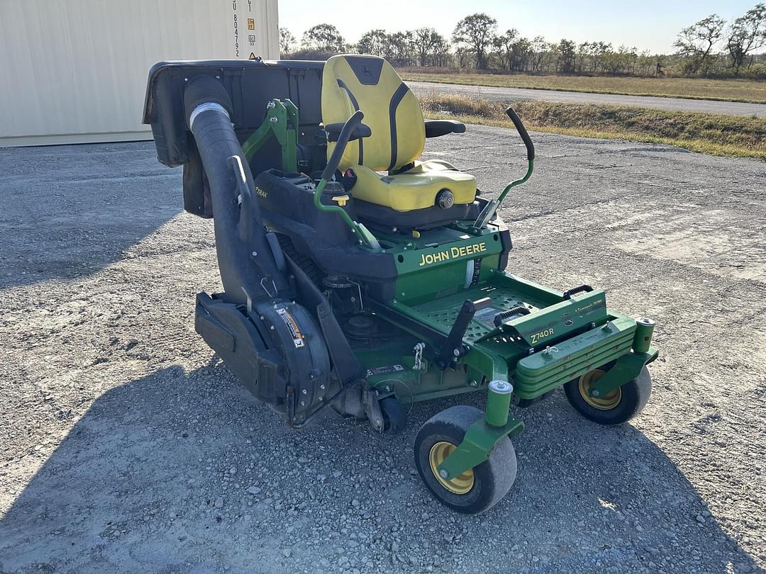 Image of John Deere Z740R Primary image