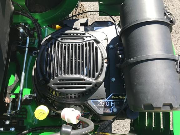 Image of John Deere Z915E equipment image 4