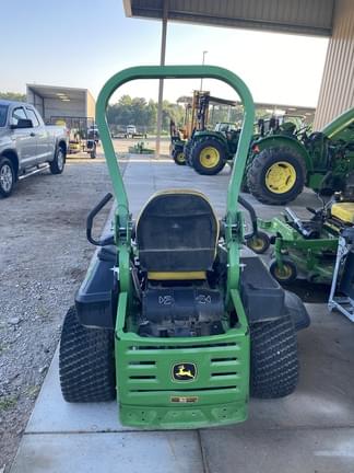 Image of John Deere Z915E equipment image 1