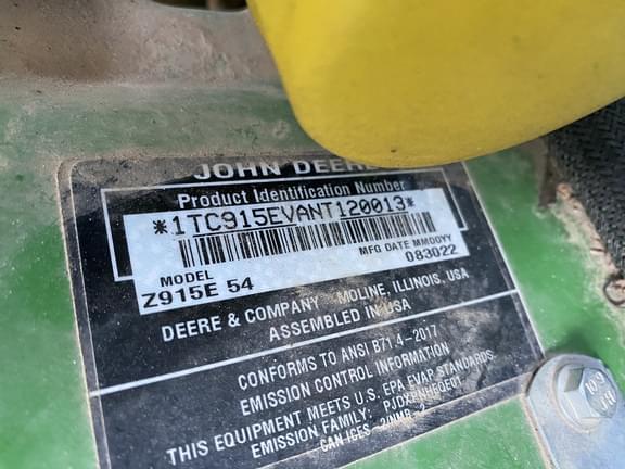 Image of John Deere Z915E equipment image 4