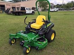 Image of John Deere Z915E equipment image 1