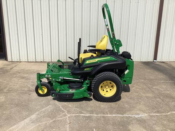 2022 John Deere Z915E Equipment Image0