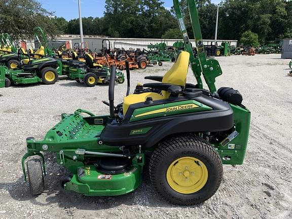 Main image John Deere Z915E 8