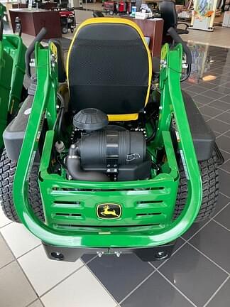 Image of John Deere Z920M equipment image 1