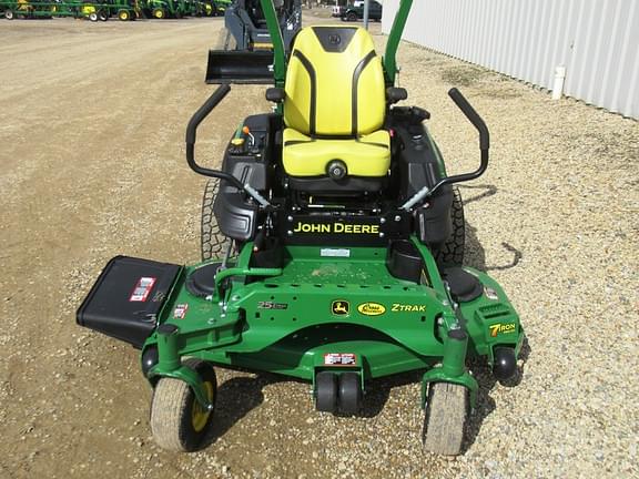 Image of John Deere Z920M equipment image 3