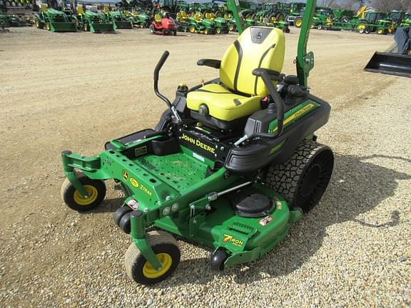 Image of John Deere Z920M equipment image 4