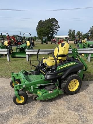 Image of John Deere Z920M equipment image 1