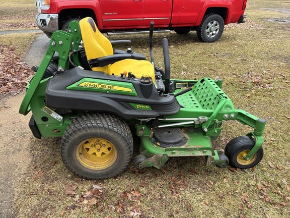 2022 John Deere Z920M Equipment Image0