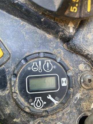 Image of John Deere Z920M equipment image 1