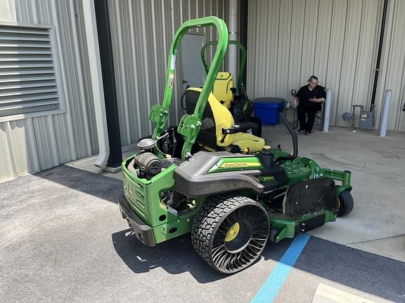 Image of John Deere Z920M equipment image 2