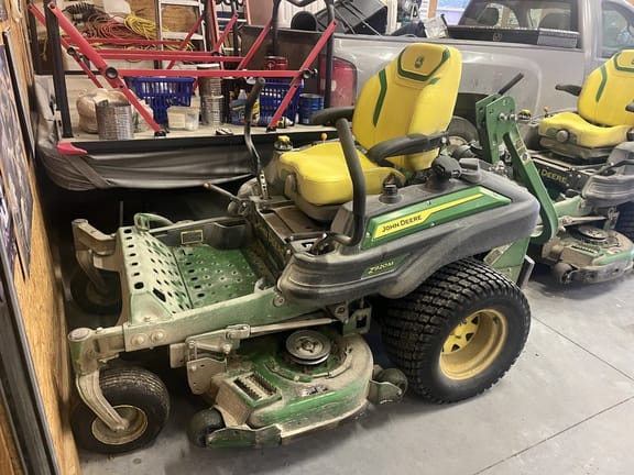 2022 John Deere Z920M Equipment Image0