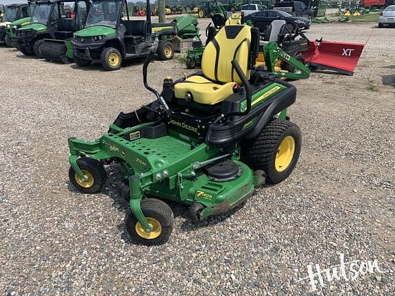 Image of John Deere Z920M equipment image 1