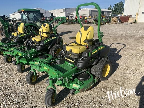 Image of John Deere Z920M equipment image 1