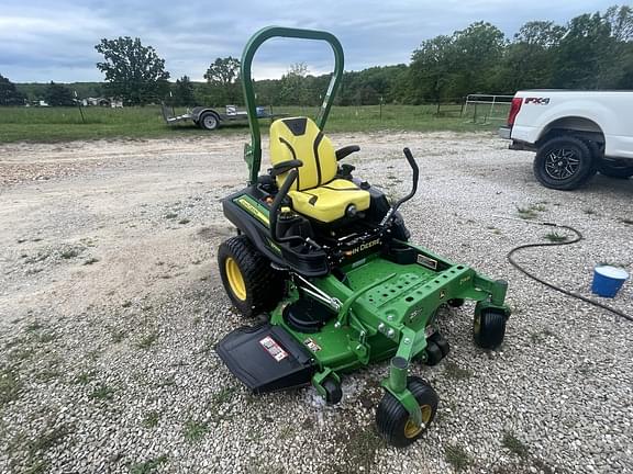 Image of John Deere Z920M equipment image 2