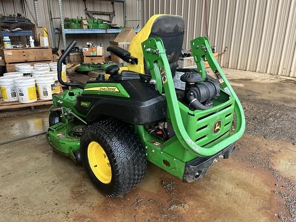 Image of John Deere Z920M equipment image 1