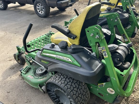 2022 John Deere Z920M Equipment Image0
