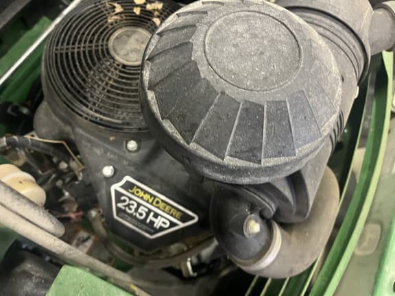 Image of John Deere Z920M equipment image 2