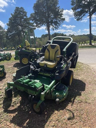 2022 John Deere Z920M Equipment Image0