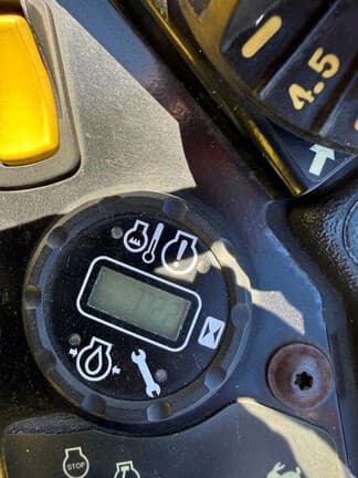 Image of John Deere Z920M equipment image 4