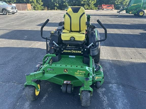 Image of John Deere Z920M equipment image 3